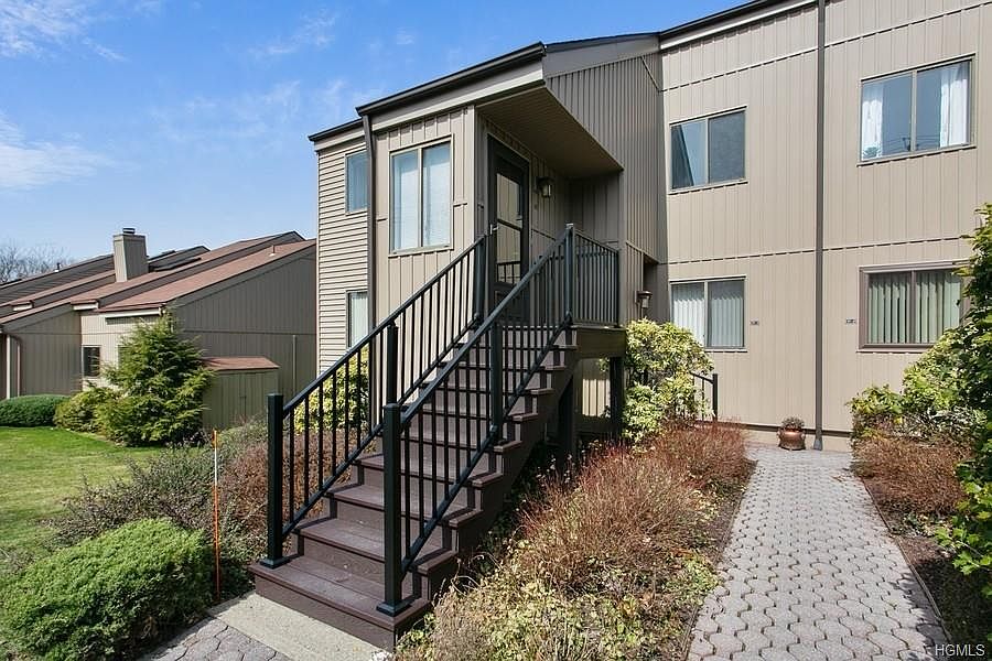 1st image of 17 Steven Dr Unit 2
