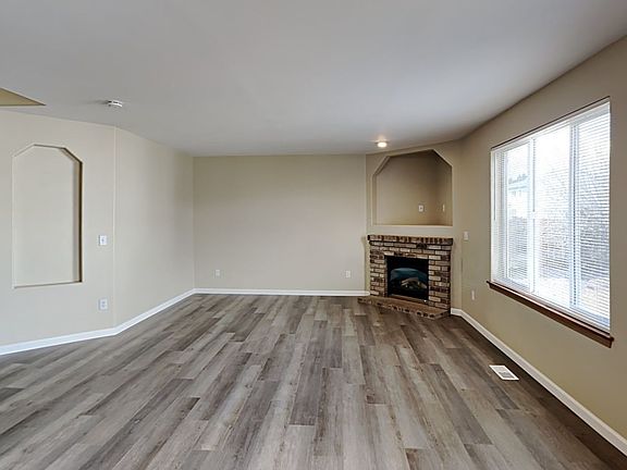 4th image of 17522 90th Avenue Ct E
