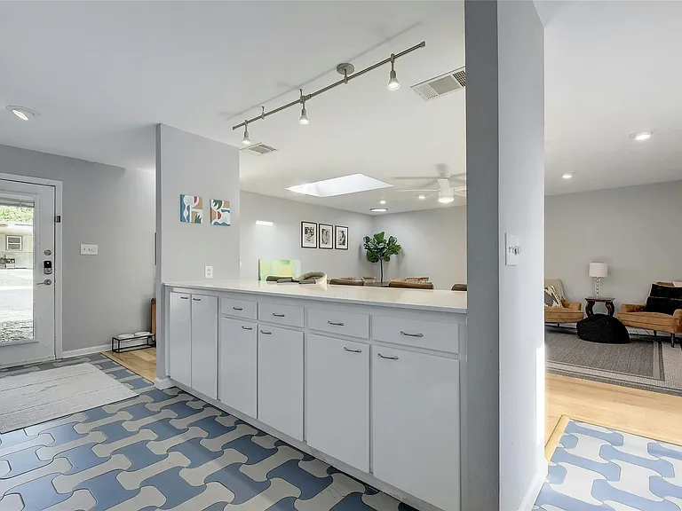 1500 Northridge Dr — Photo 13