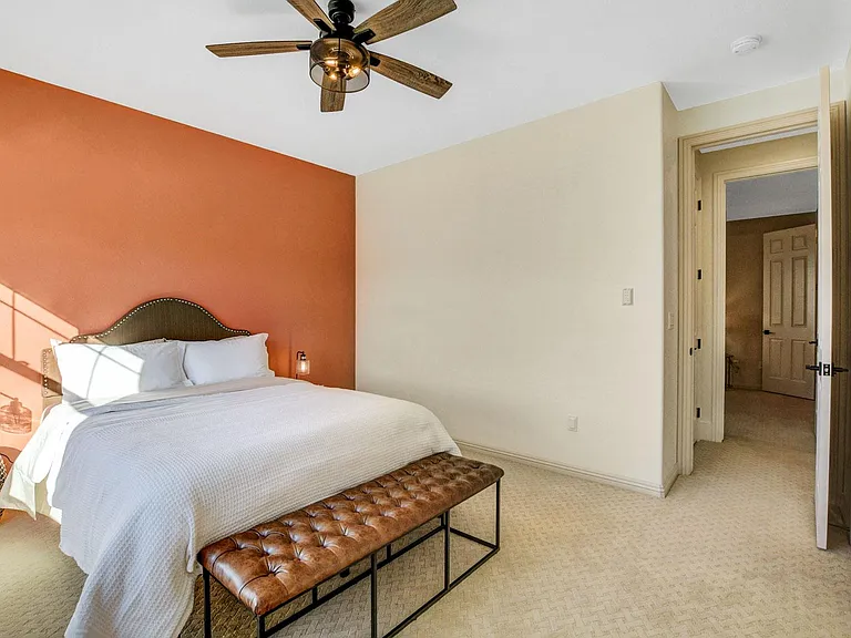 308 Round Stone Ct — Photo 57