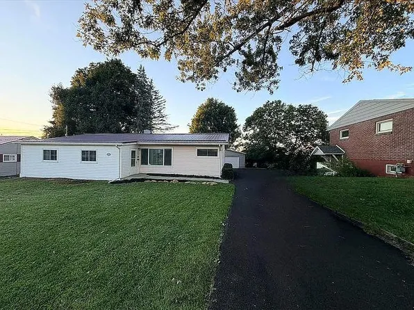 411 Luray Ave, Johnstown, PA 15904