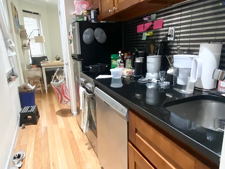 216 W 16th St #2F — Photo 5