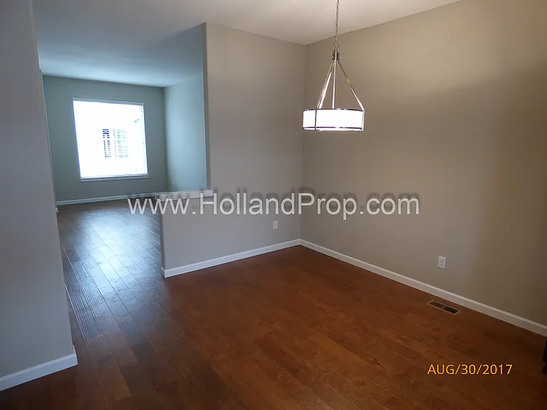 18390 Annamae Ln — Photo 11
