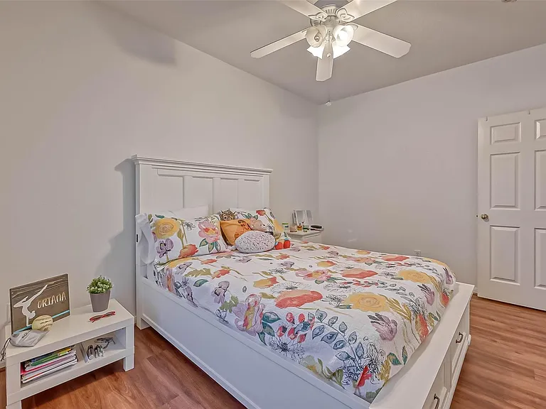 23826 Browndale Ct — Photo 27