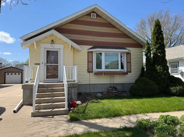 1115 N Minnesota Ave, Hastings, NE 68901