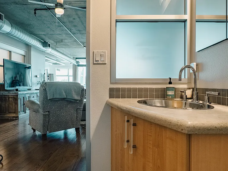 1401 Wewatta St #212 — Photo 22