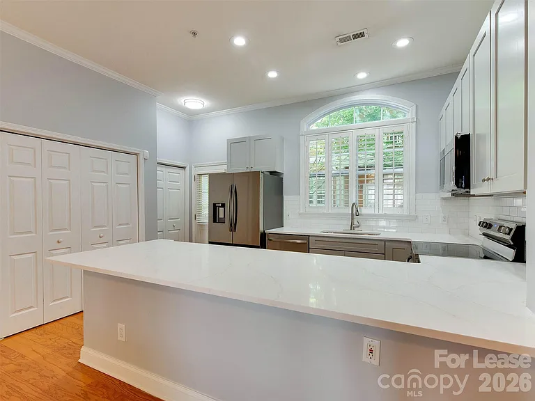 1571 Pecan Ave — Photo 18