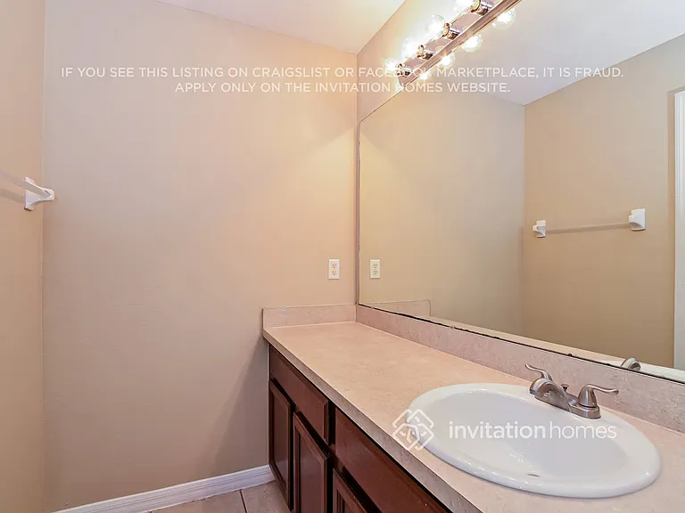 7957 Rex Hill Trl — Photo 16