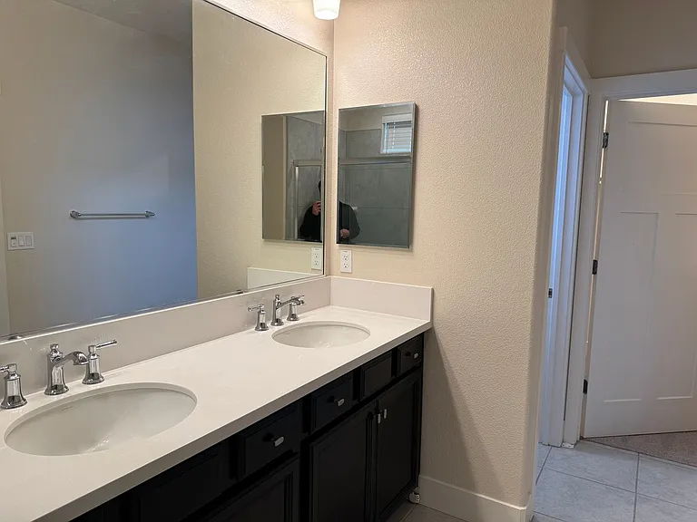 14343 Sherman Blvd — Photo 47