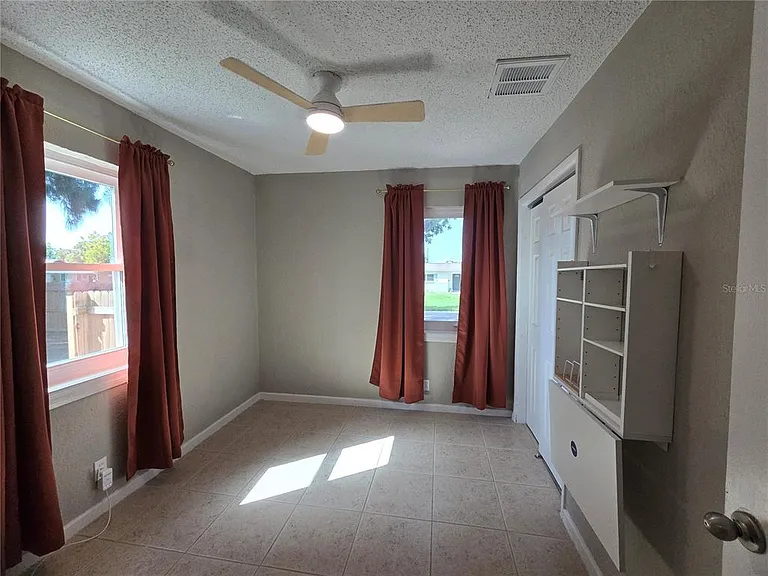 6001 Cedar St NE — Photo 28