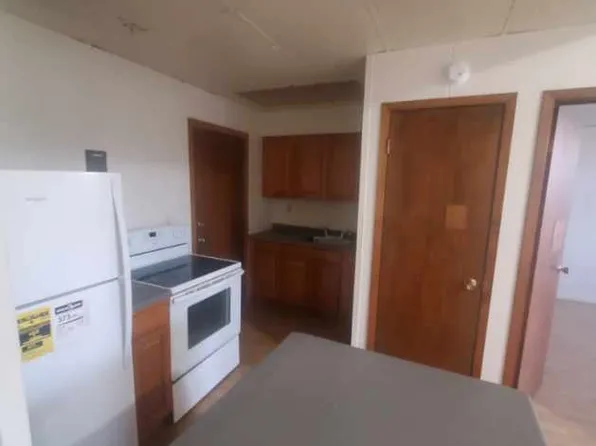 121 State St S #6, Waseca, MN 56093