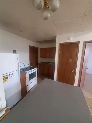 121 State St S #6 Photo 1