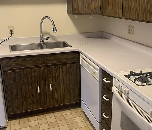 4th image of 7268 72nd Ln N APT 350