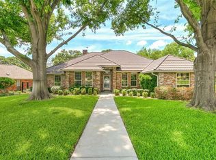 5110 Bridgewater Dr, Arlington, TX 76017