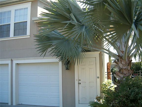 3rd image of 903 Westpark Dr #B