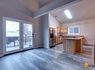 3940 Lynn Dr, Anchorage, AK 99508