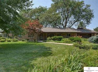 2018 S 87th St, Omaha, NE 68124