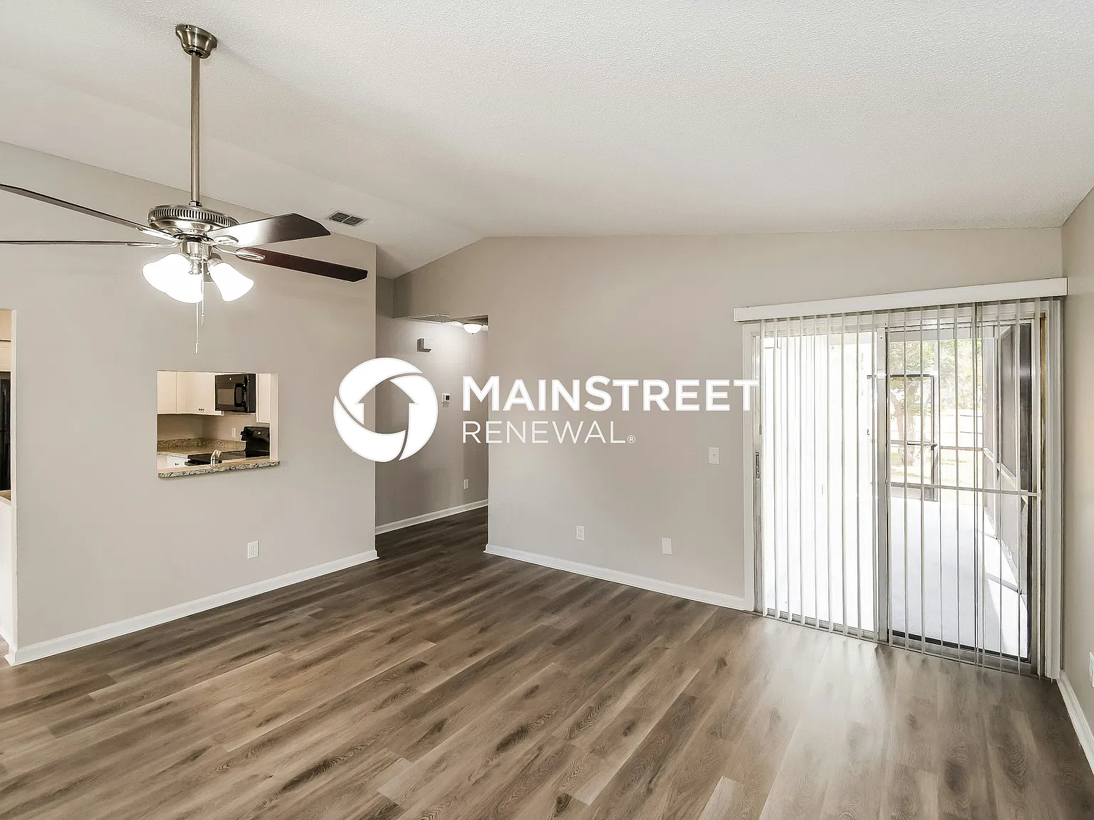 693 Roger Sherman St #3 — Photo 4
