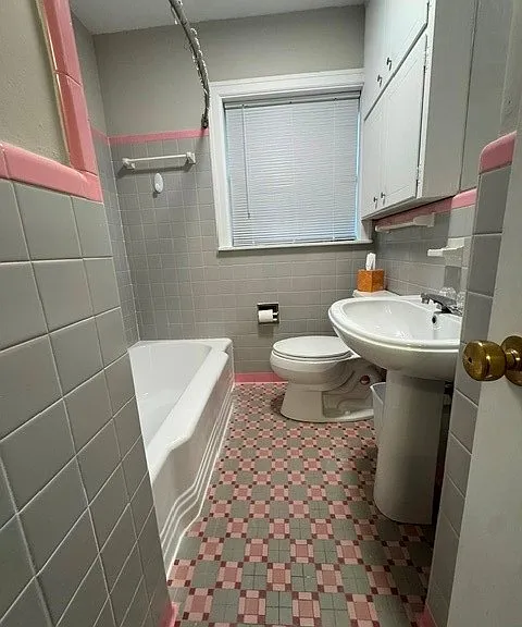 2 Brookside Dr — Photo 12