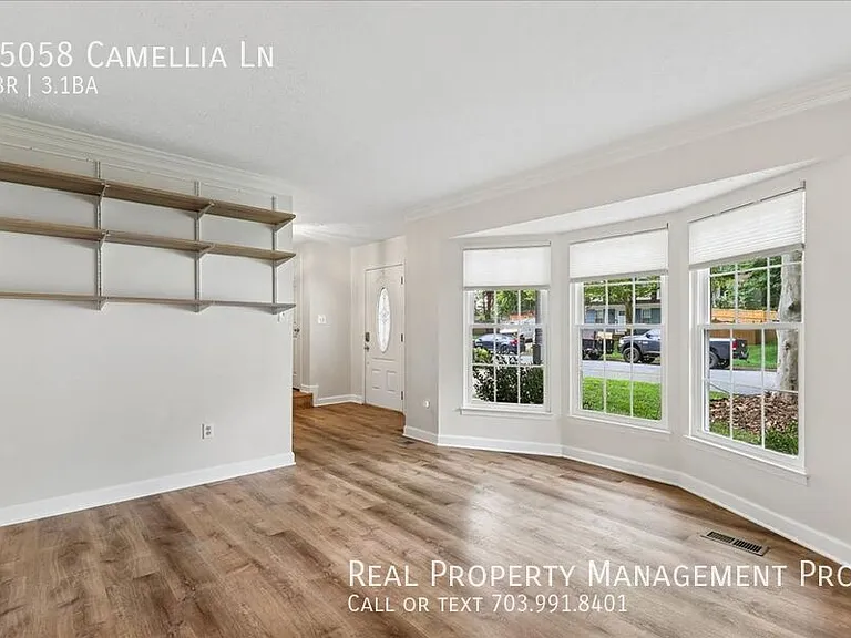 15058 Camellia Ln — Photo 2
