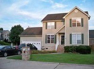 10 Hampton Dr, Winfield, WV 25213