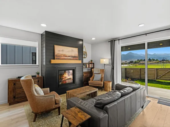 901 Scenic Trl #19, Livingston, MT 59047