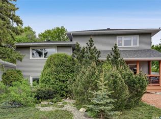 209 Douglas Ave E, Regina, SK S4N1H4