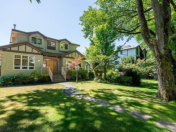 2nd image of 732 W 26th Ave