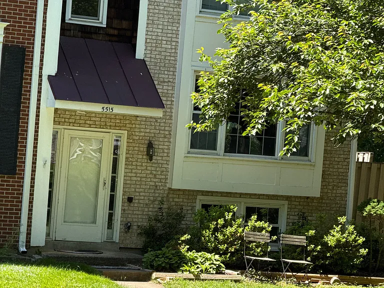 5515 Starboard Ct — Photo 1