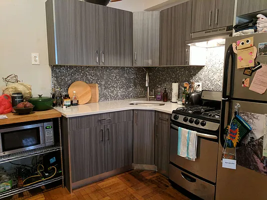 Rented by Lang Realty LLC | media 19