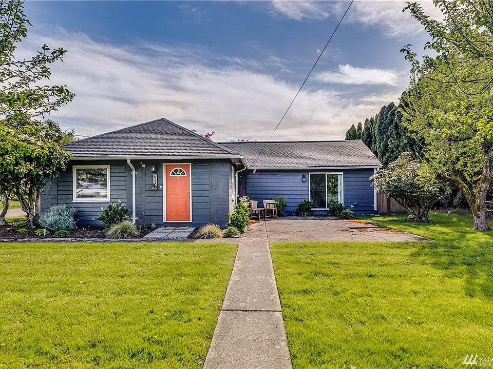 1st image of 11426 63rd Street Ct E