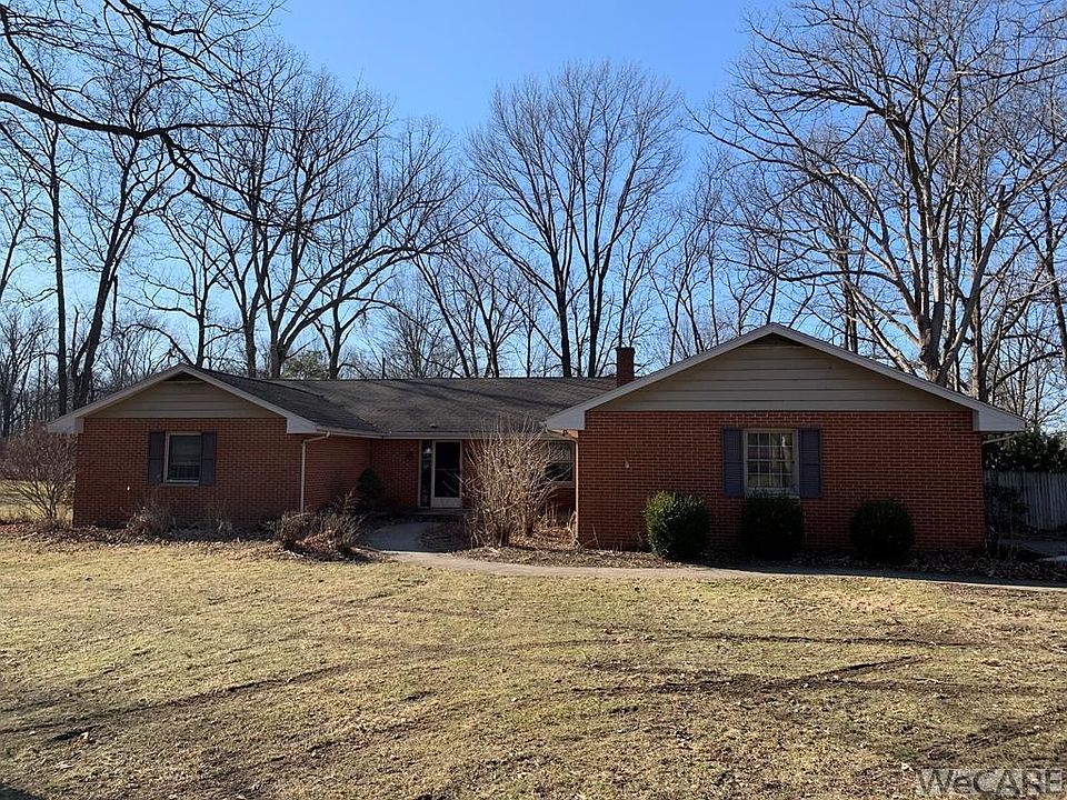 1st image of 2122 Lyn Grove Dr