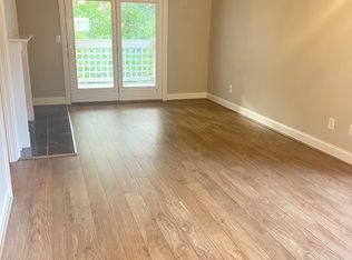 300 Durand Dr APT 12, Lookout Mtn, GA 30750