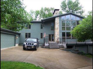 8270 Bridle Rd, Cincinnati, OH 45244