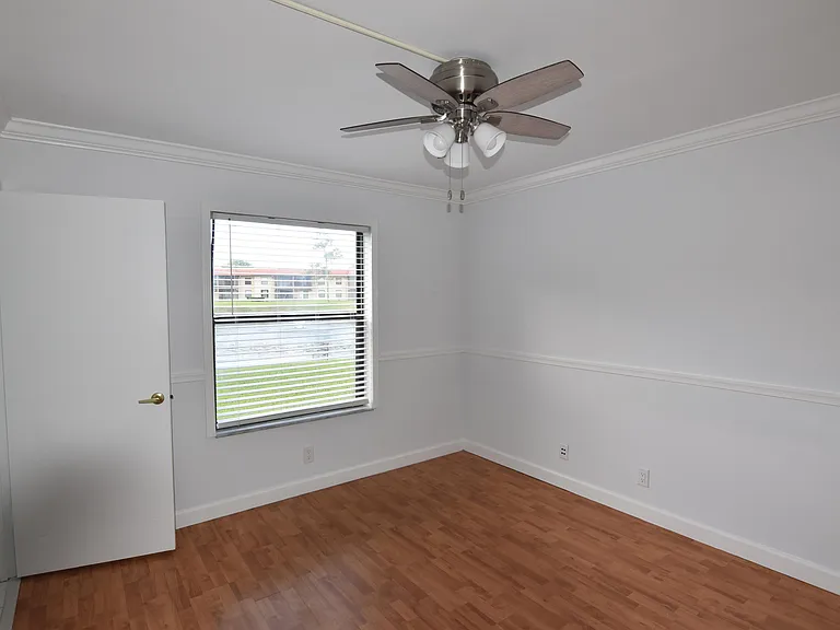 21895 Lake Forest Cir #102 — Photo 7