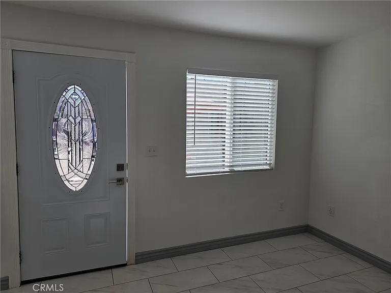 2057 W Norwalk Ave — Photo 4