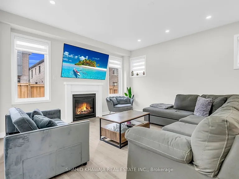 641 Leatherleaf Lndg — Photo 11