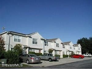 1st image of 296 Marion Pl