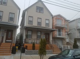 614 Franklin St, Elizabeth, NJ 07206