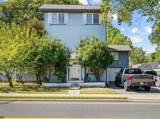 625 N Shore Rd, Absecon, NJ 08201