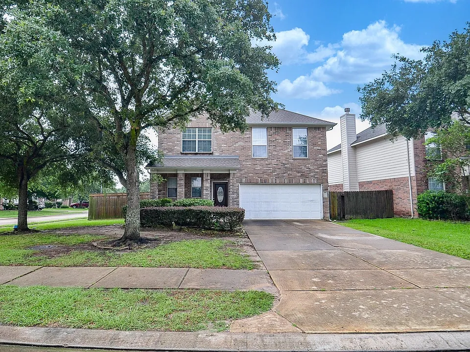 20903 Hamlet Ridge Ln