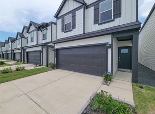 3225 Creston Gate Dr, Houston, TX 77047
