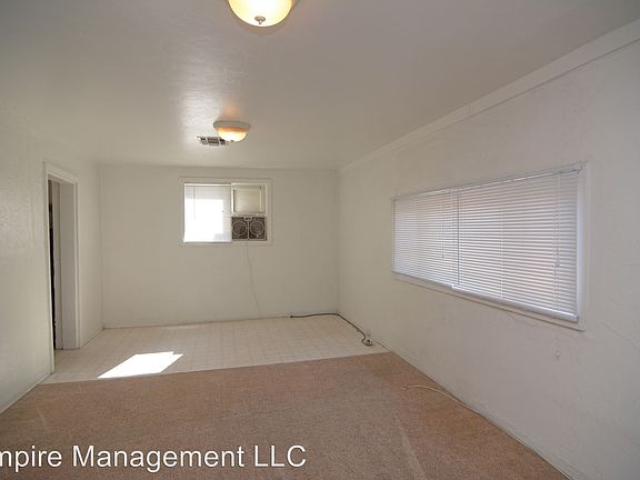 3rd image of 3310 E Bellevue St #1