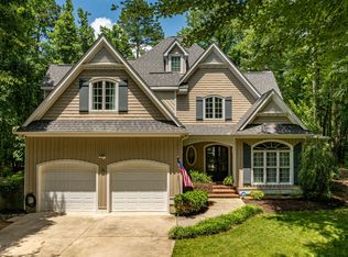 100 Donald Dr, Pittsboro, NC 27312