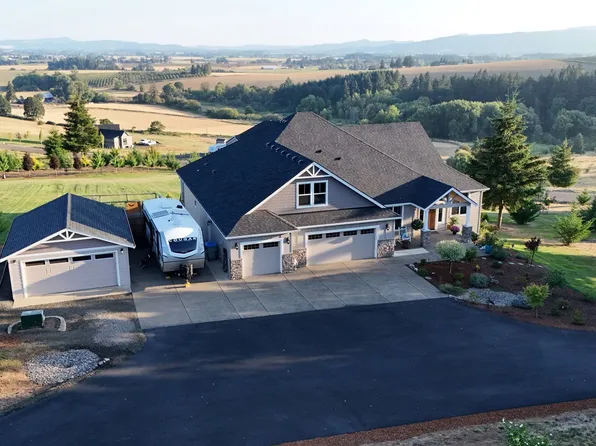 39988 NW Maller Ln, Banks, OR 97106