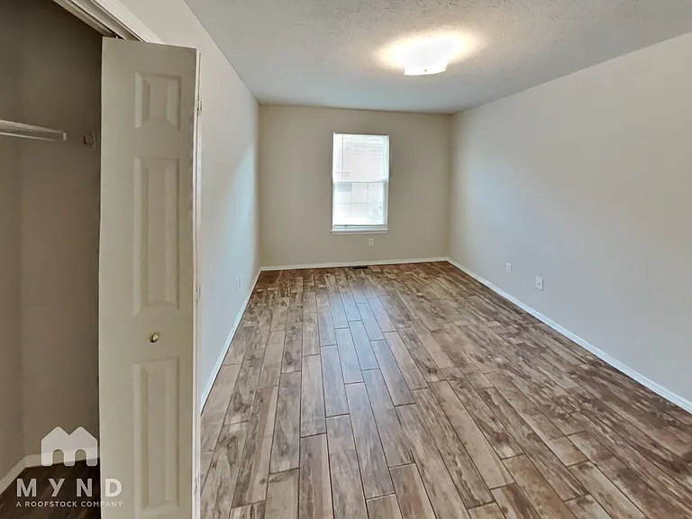 711 N Jonathan Ave — Photo 17