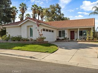 2108 Sierra Pine Dr, Mentone, CA 92359