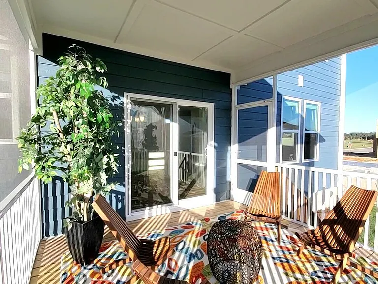 836 Emmer St — Photo 16