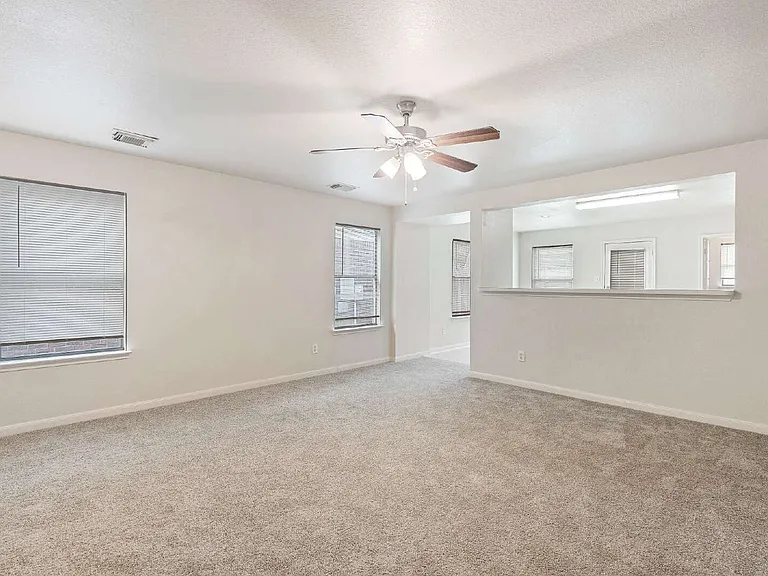 29522 Legends Stone Dr — Photo 8
