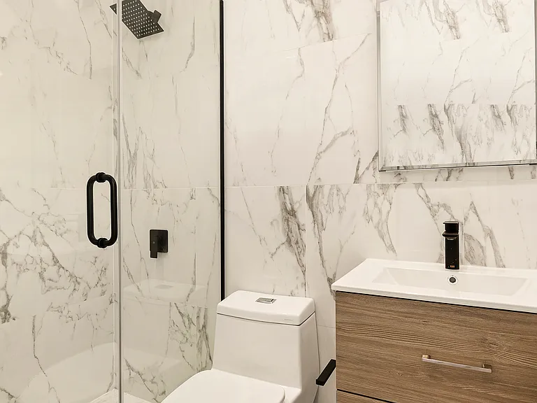 101 Greenpoint Ave #4R — Photo 5